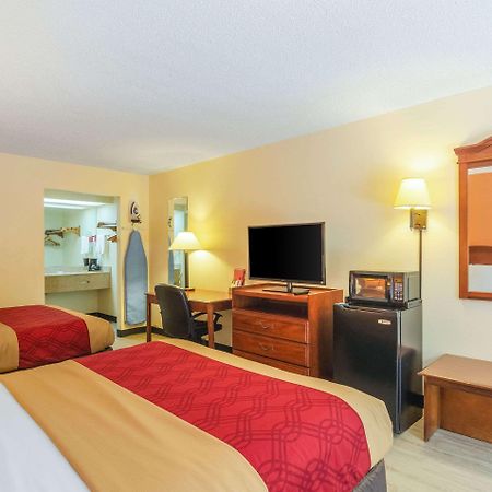 Econo Lodge Inn & Suites Gulfport Luaran gambar