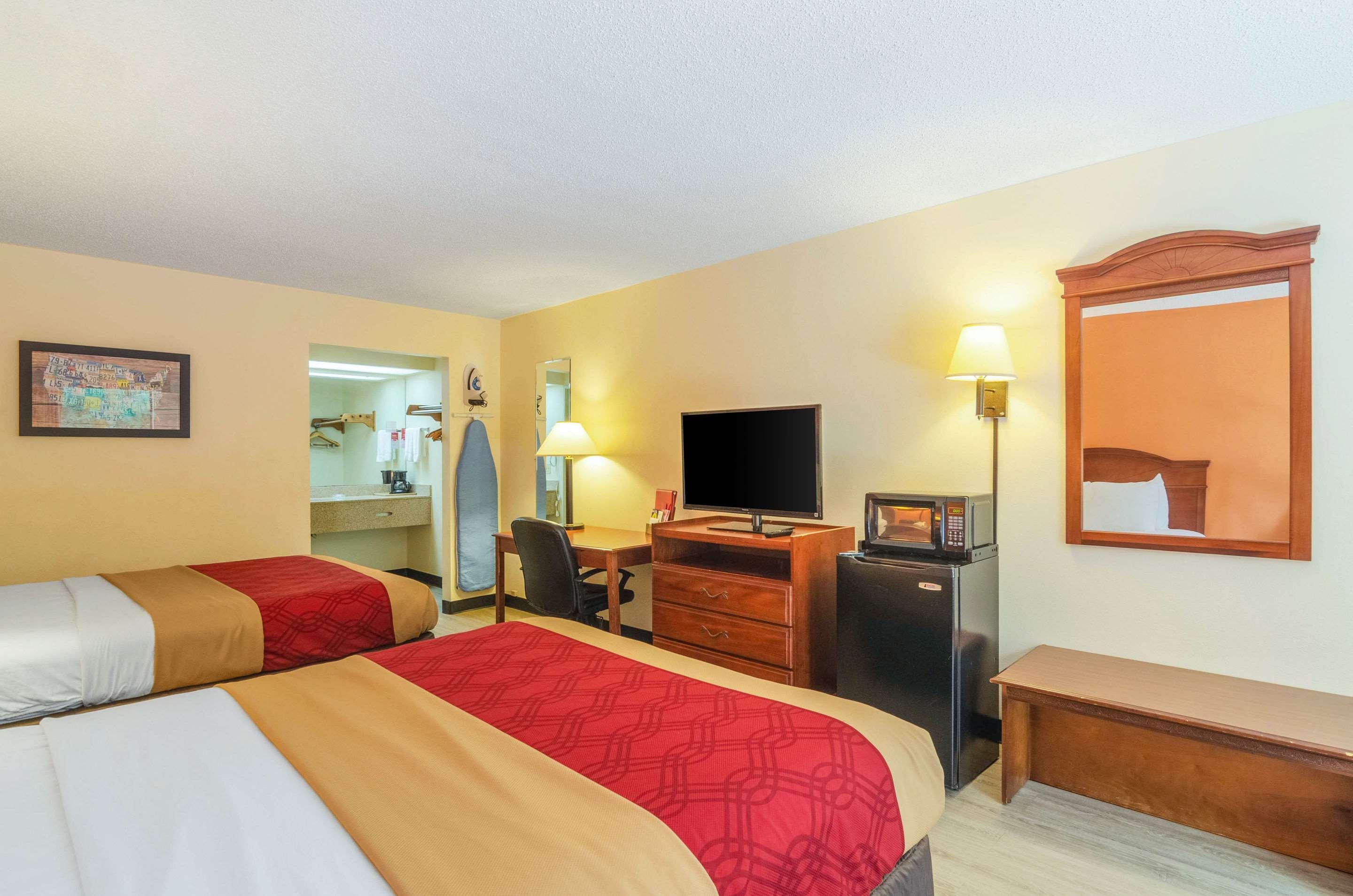 Econo Lodge Inn & Suites Gulfport Luaran gambar