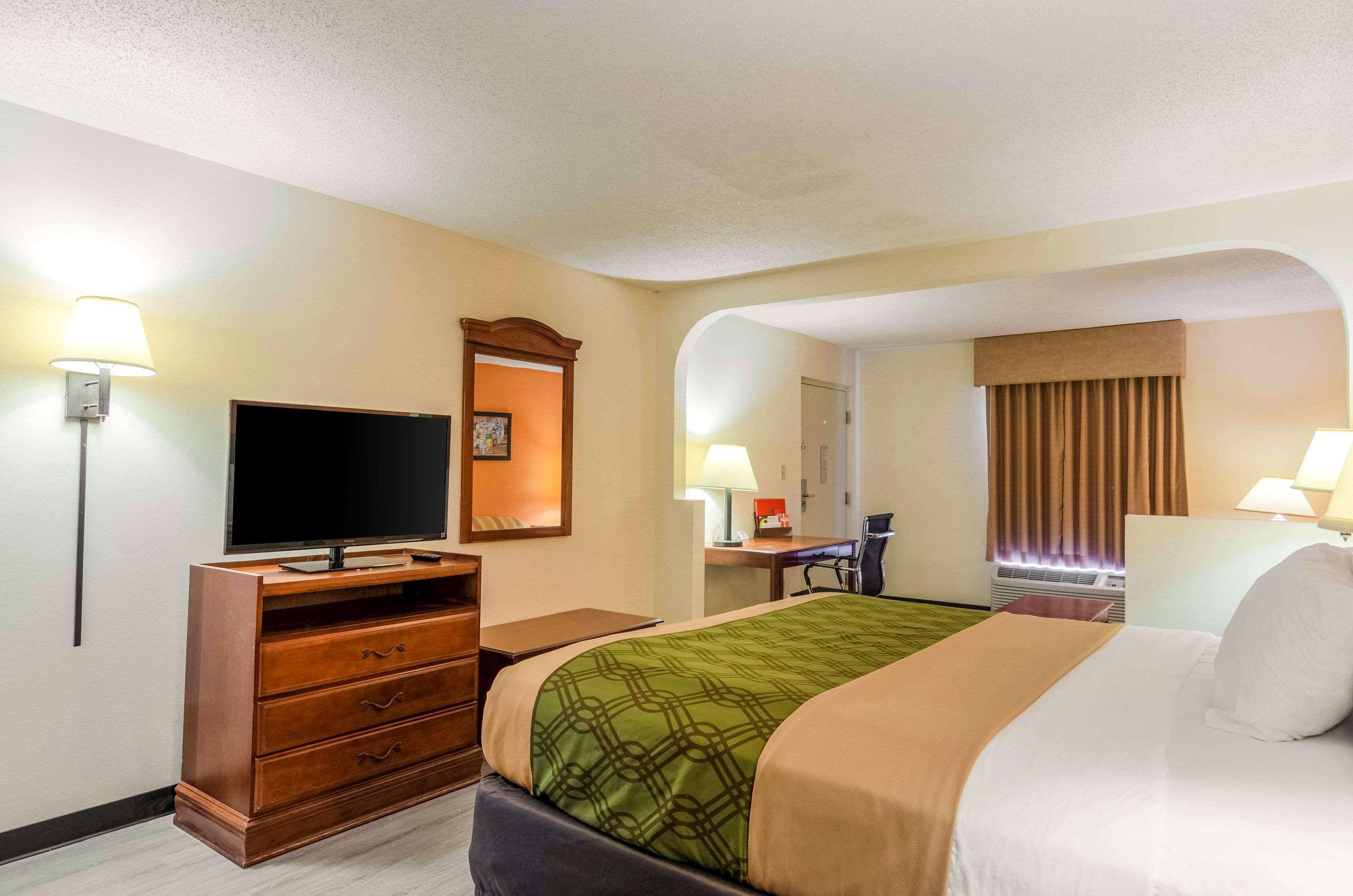 Econo Lodge Inn & Suites Gulfport Luaran gambar