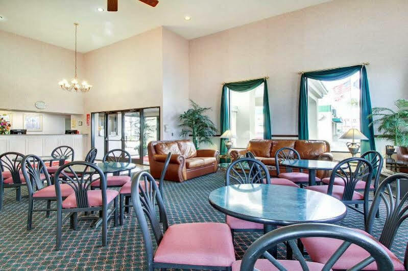 Econo Lodge Inn & Suites Gulfport Luaran gambar