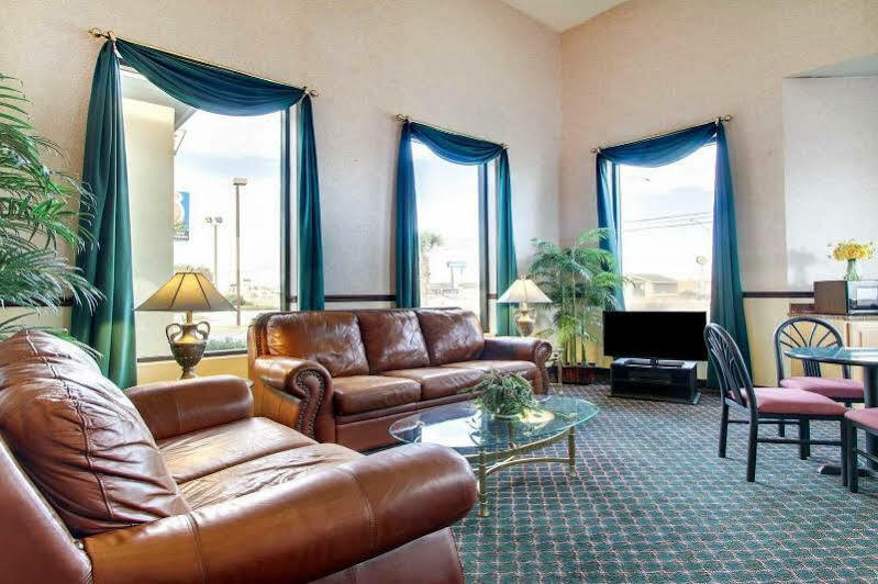 Econo Lodge Inn & Suites Gulfport Luaran gambar